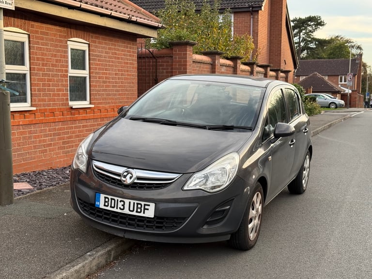 Vauxhall Corsa 1.2 5dr (A/C), New Bosch Battery,Clutch, and tyres,Fitted Dashcam, Manual, LADY OWNER