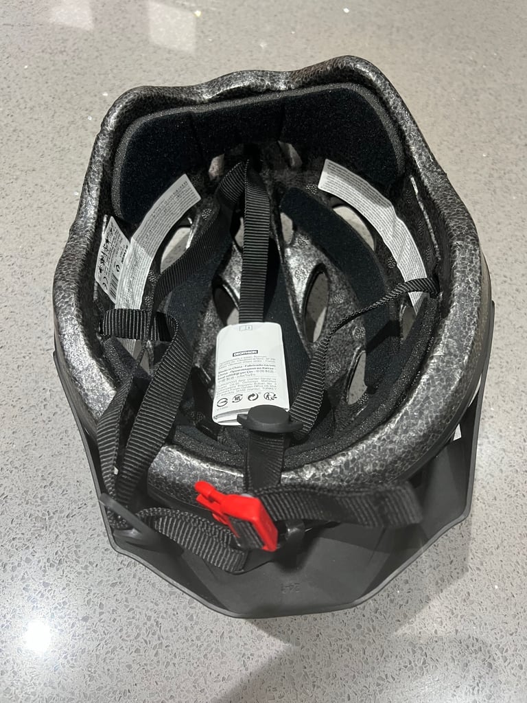 Cycle Helmet BNWT Size Medium