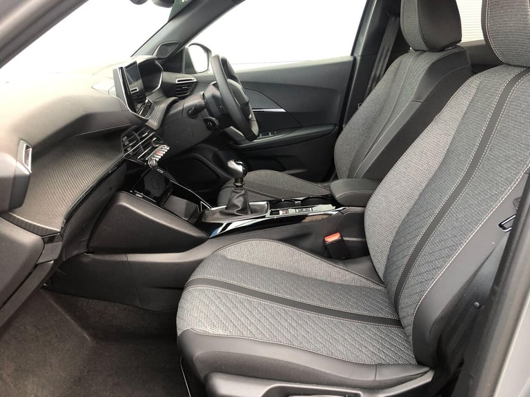 2025 Peugeot 2008 1.2 PureTech Allure Euro 6 (s/s) 5dr HATCHBACK Petrol Manual