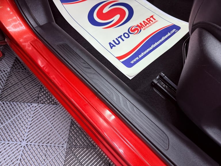 2017 Renault Kadjar 1.5 dCi Dynamique S Nav EDC Euro 6 (s/s) 5dr HATCHBACK Diesel Automatic