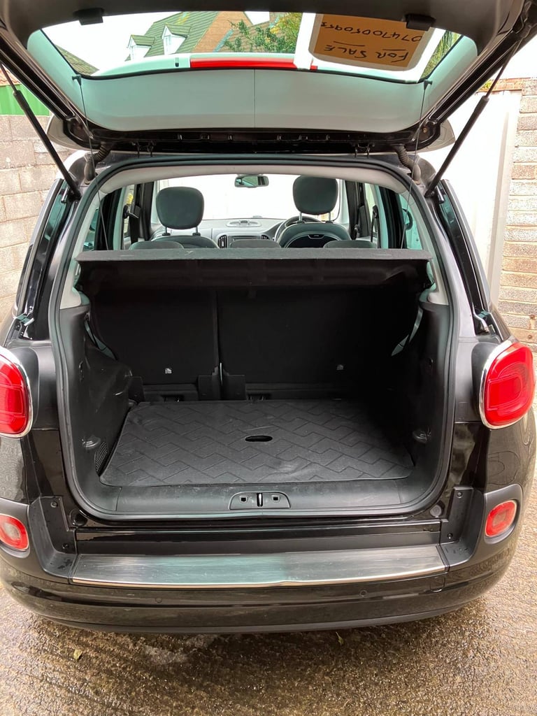 image for Fiat, 500L, MPV, 2014, Manual, 1598 (cc), 5 doors
