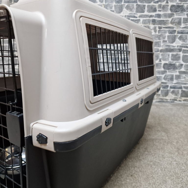 Large Petmate Vari Kennel Dog Crate – Airline Approved