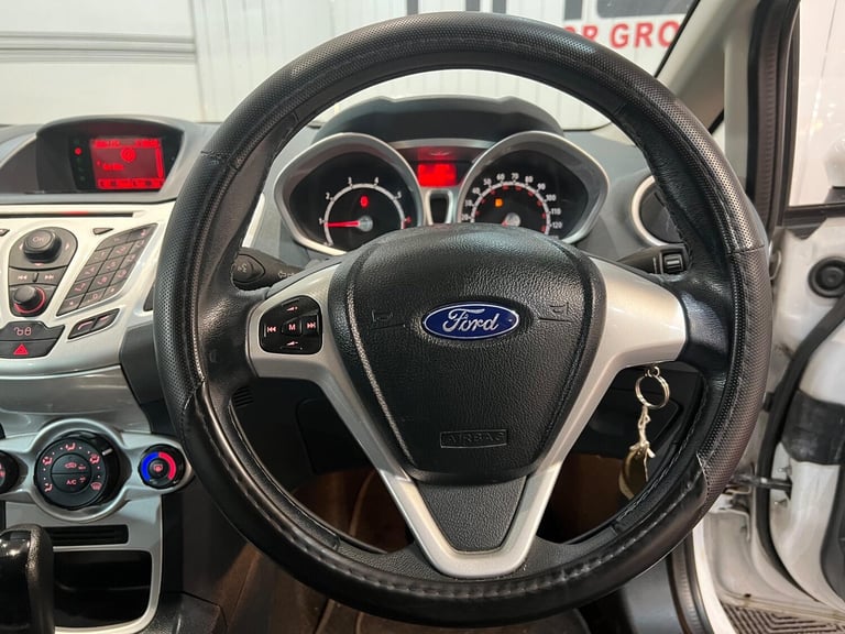 2010 Ford Fiesta 1.4 Zetec 3dr Auto HATCHBACK PETROL Automatic