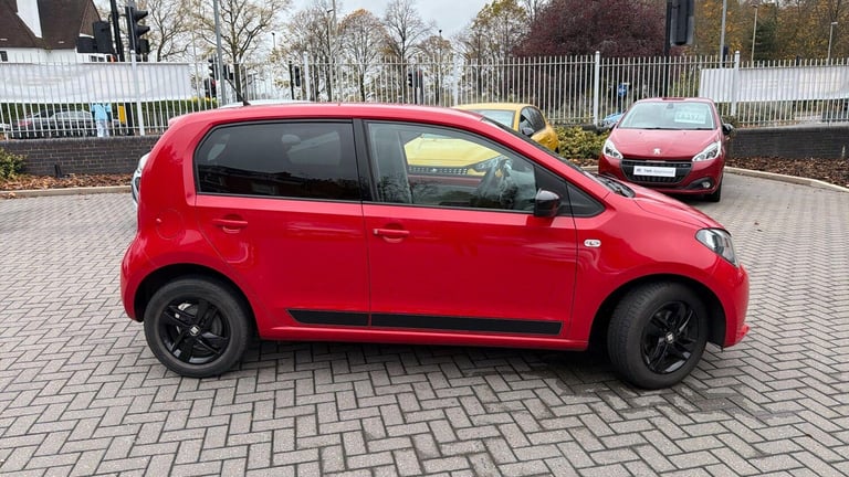  SEAT Mii 1.0 12v Design Mii Hatchback 5dr Petrol Manual Euro 6 (60 ps) Petrol Manual