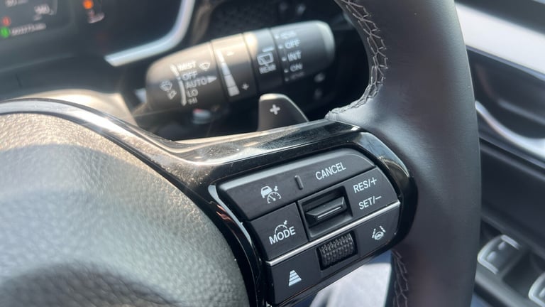 2025 Honda CR-V 2.0 ePHEV Advance Tech 5dr eCVT Estate Estate Hybrid Automatic