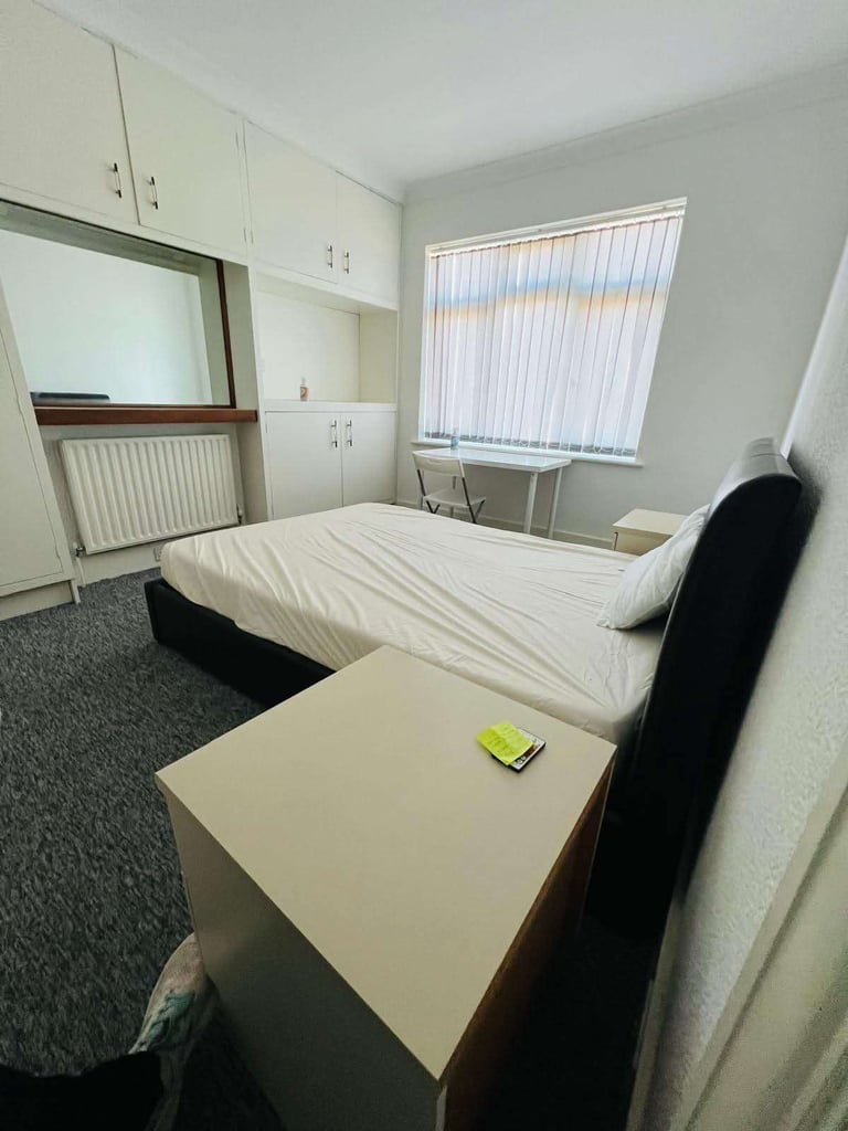 Double room to rent in South East London 
