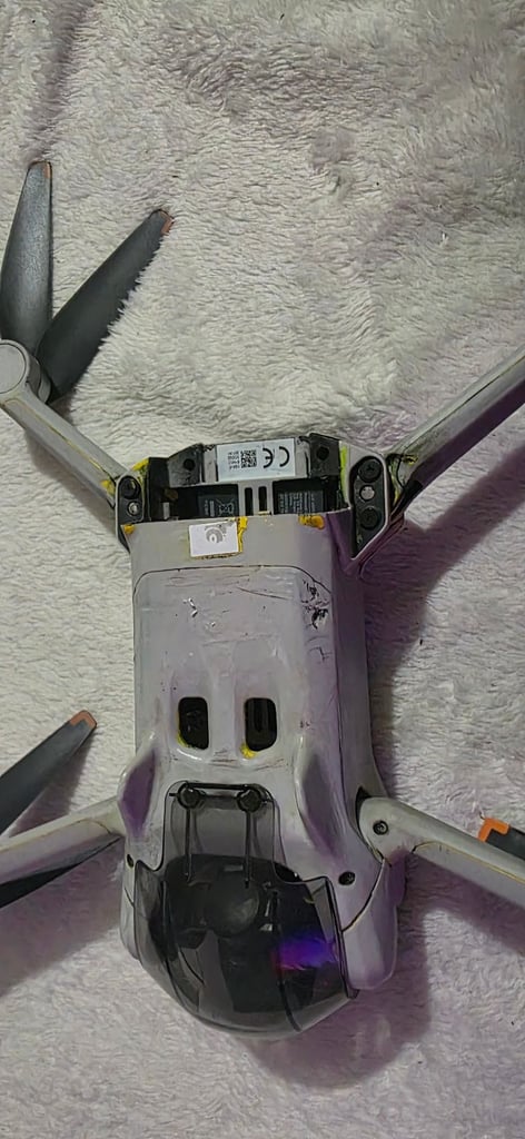 Dji mini 3 flys like normal but needs new body 