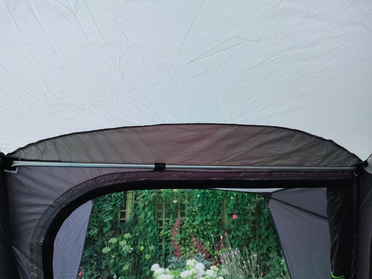 Khyam Airtek Pro 1 Drive away awning- bundle- never used