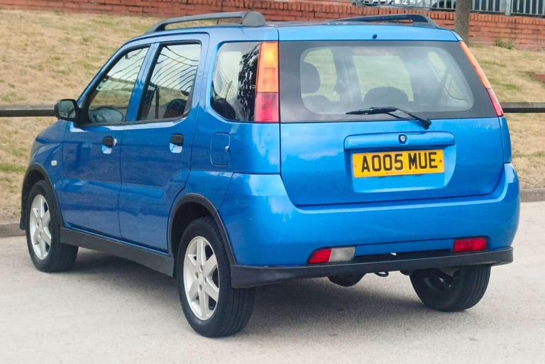 Suzuki Ignis 1.5 VVT 4Grip 5dr Petrol Manual - Image 4
