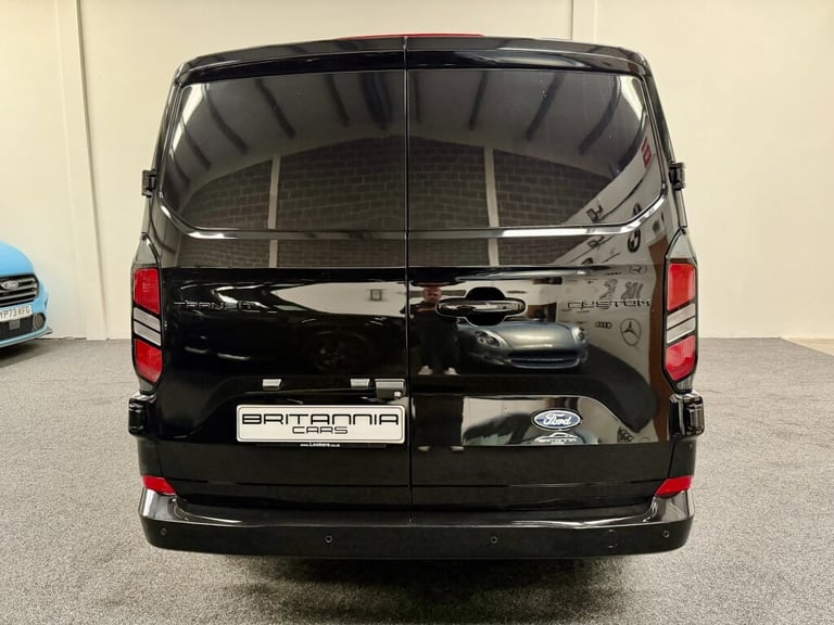 2024 Ford Transit Custom 2.0 EcoBlue 136ps H1 Van Limited PANEL VAN DIESEL Manual