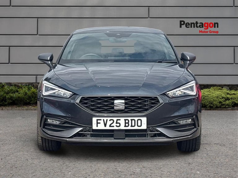  SEAT Leon e Hybrid 1.4 Ehybrid 13kwh Fr Sport Hatchback 5dr Petrol Plug In