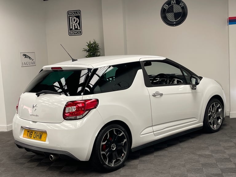 2011 Citroen DS3 1.6 HDi Black 3dr HATCHBACK Diesel Manual
