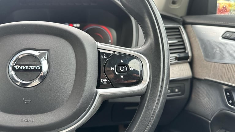 2021 Volvo XC90 2.0 T8 Recharge PHEV Inscription Pro 5dr AWD Auto ESTATE PETROL/ELECTRIC Automatic