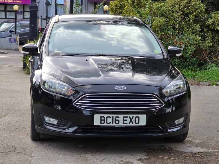 2016 Ford Focus 1.0 Manual Zetec EcoBoost 61000 Miles. NAV . PX OK. Petrol 5dr hatchback. HATCHBA...