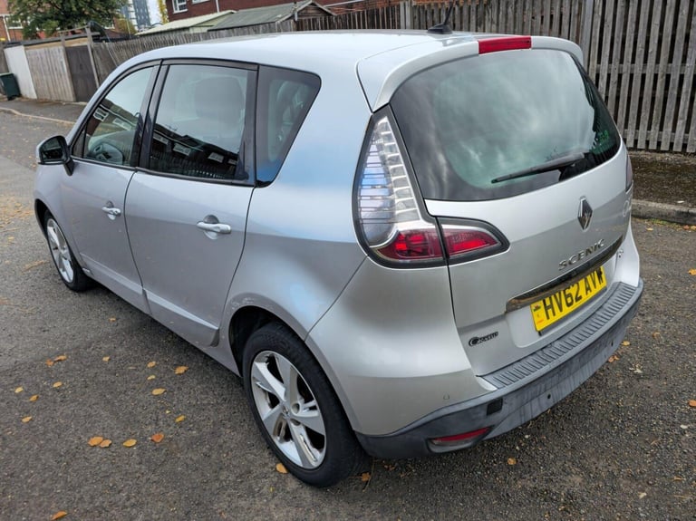 2012 Renault Scenic 1.5 dCi Dynamique TomTom Energy 5dr [Start Stop] MPV DIESEL Manual