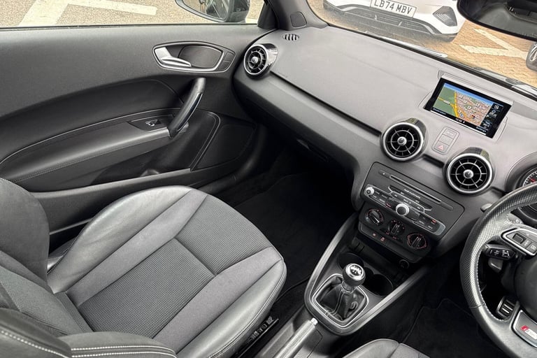  Audi A1 1.0 TFSI S line Hatchback 3dr Petrol Manual Euro 6 (s/s) (Nav) (95 ps) Petrol Manual