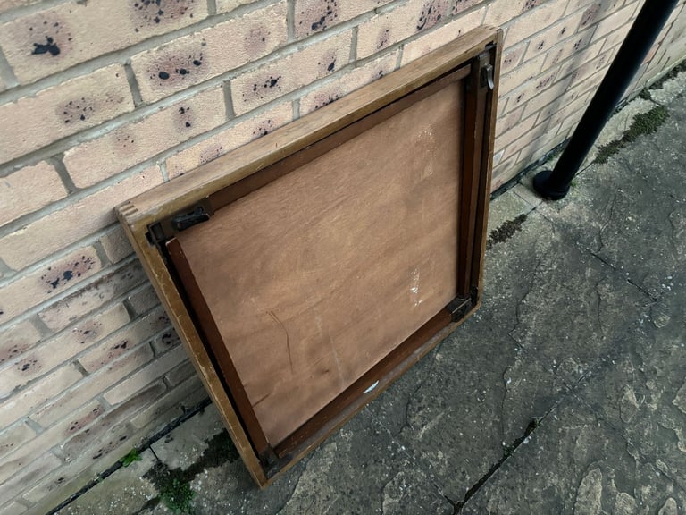 Fantastic VONO Green Felt Top Foldaway Card Table British Made