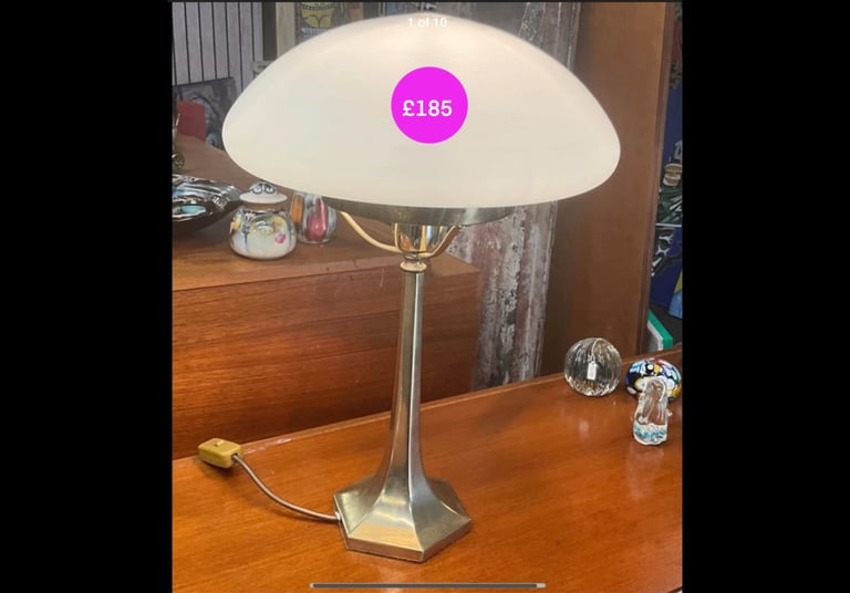 Pair of Tiffany style lamps in good working order