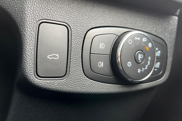 2024 Ford Focus 1.0T EcoBoost MHEV Titanium X Estate 5dr Petrol Hybrid DCT Euro 6 (s/s) (15 Estat...