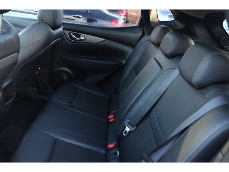 2019 Nissan Qashqai DIG-T Tekna SUV Petrol Manual
