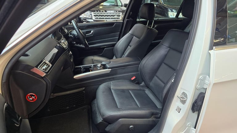  Mercedes-Benz E-Class 3.5 AUTO AMG LINE E350 AVANTGARDE Petrol Automatic