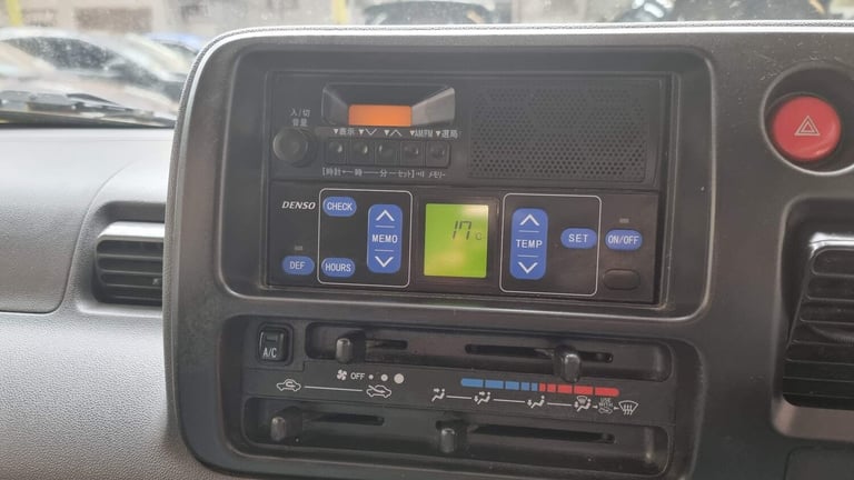 2023 Daihatsu Hijet Cargo 660cc Auto Freezer Van Ulez Free Petrol Automatic