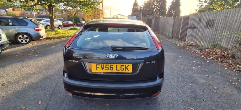 2006 Ford Focus 1.6 Zetec 5dr [Climate Pack] HATCHBACK PETROL Manual