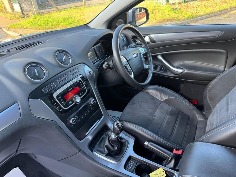 2012 Ford Mondeo 1.6 TDCi ECOnetic Titanium X Euro 5 (s/s) 5dr HATCHBACK Diesel Manual