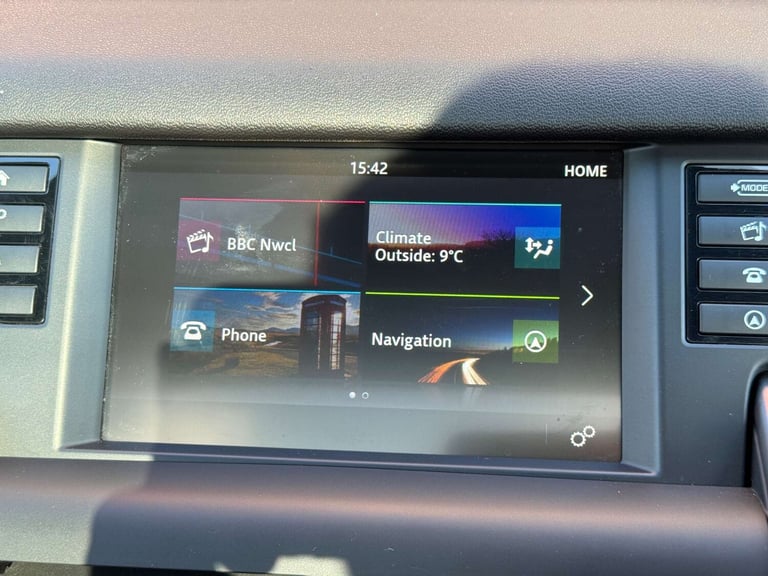 2019 Land Rover Discovery Sport 2.0 Discovery Sport Landmark TD4 Automatic 4WD 5dr - NATIONAL DEL...