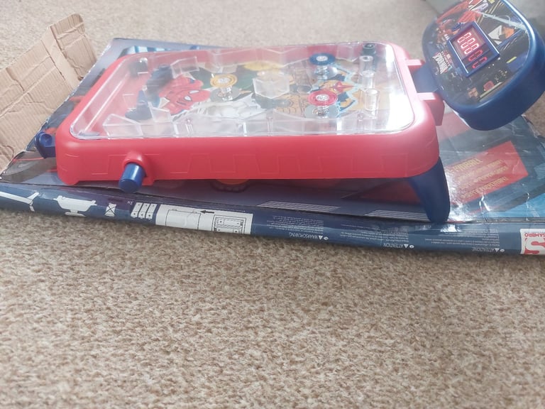 Spiderman pinball machine