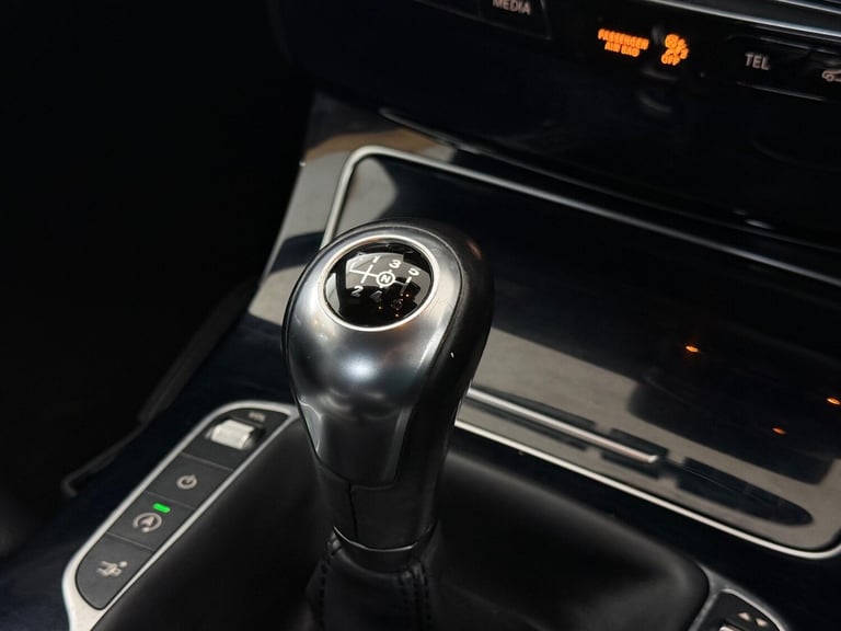 2017 Mercedes-Benz C Class C220d AMG Line 2dr CONVERTIBLE DIESEL Manual