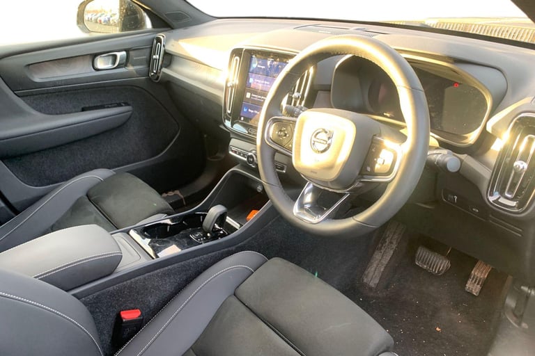 2022 Volvo C40 300kW Recharge Twin Pro 78kWh 5dr AWD Auto Estate ELECTRIC Automatic