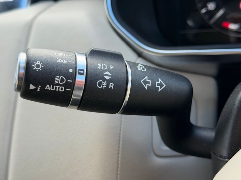 2019 Land Rover Range Rover Sport 3.0 SD V6 Autobiography Dynamic SUV 5dr Diesel Auto 4WD Euro 6 ...