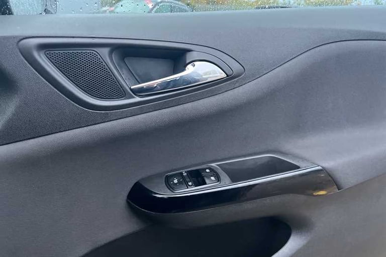 2015 Vauxhall Corsa 1.4i Turbo ecoFLEX Limited Edition Hatchback 3dr Petrol Manual Euro 6 (s/s) H...