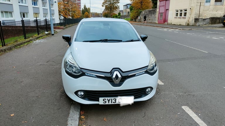 Renault, CLIO, Hatchback, 2013, Manual, 1461 (cc), 5 doors
