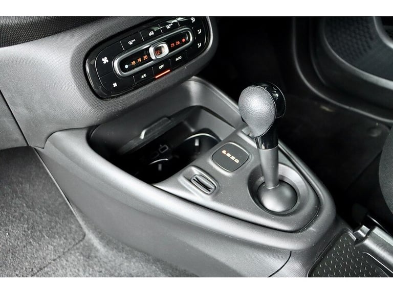 2021 smart fortwo 60kW EQ Passion Advanced 17kWh 2dr Auto [22kWCh] COUPE ELECTRIC Automatic