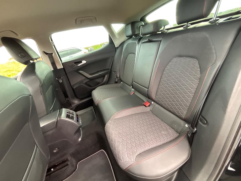 2021 SEAT Leon 1.4 eHybrid 12.8kWh FR DSG Euro 6 (s/s) 5dr HATCHBACK Petrol/Electric Hybrid Autom...