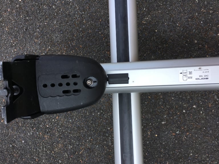 Roof bars. ATERA SIGNO 045188 Roof bars , 110 cm, 100 kg, Aluminium.  