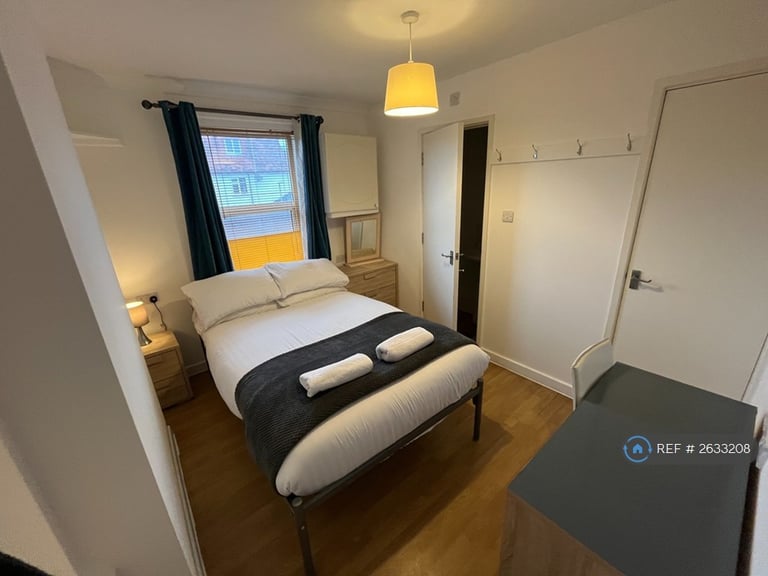1 bedroom in Barnwood Road, Gloucester, GL2 (#2633208)