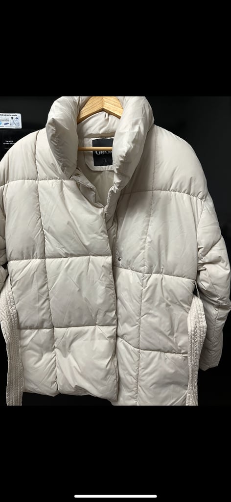 Woman coats 🧥 