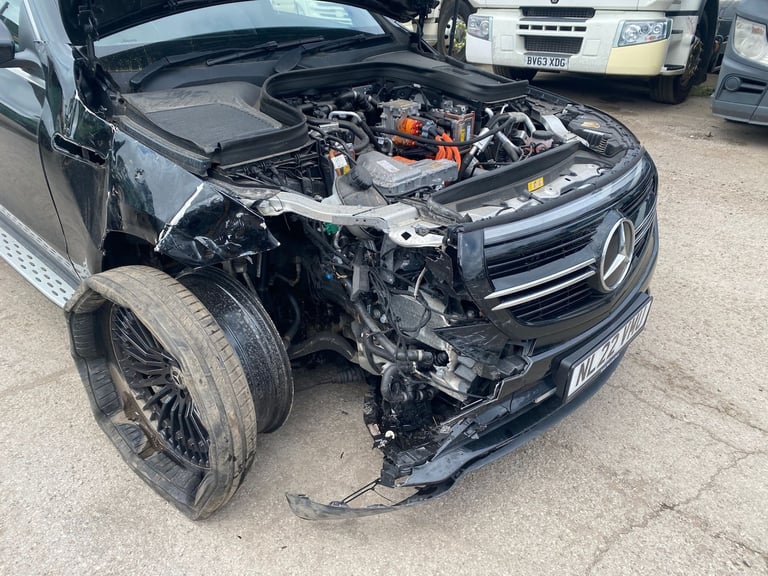 2022 MERCEDES-BENZ EQC 400 300kW AMG Line Premium Plus 5dr Auto DAMAGED SALVAGE