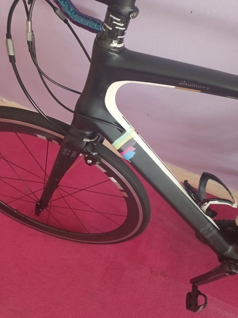 image for aero carbon road bike 