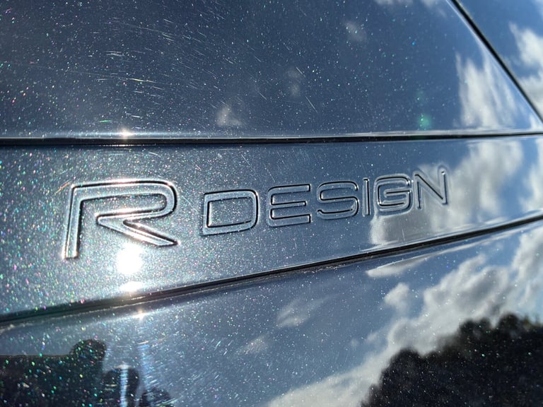 2020 Volvo XC40 2.0 D4 [190] R DESIGN Pro 5dr AWD Geartronic ESTATE Diesel Automatic