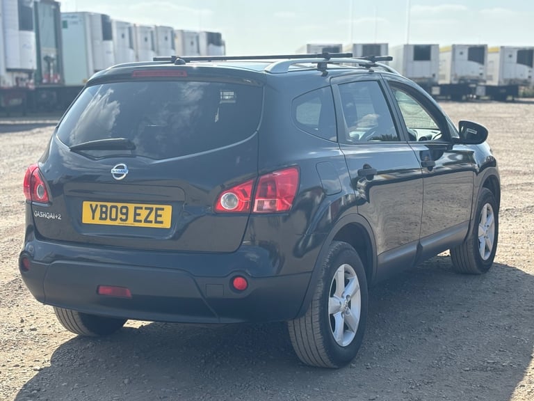 2009 Nissan Qashqai+2 1.6 Visia 5dr HATCHBACK Petrol Manual