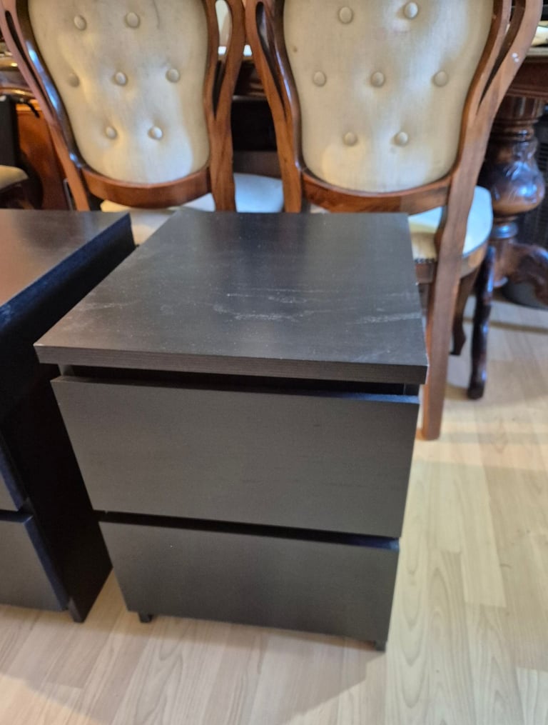 PAIR OF IKEA MALM CHEST OF DRAWERS 