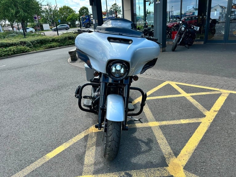 2020 Harley-Davidson TOURING FLHXS STREET GLIDE SPECIAL FLHXS Hard Candy Custom (18MY) Custom PET...