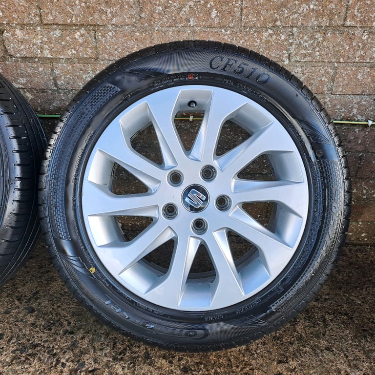Seat Leon Alloy wheels with tyres