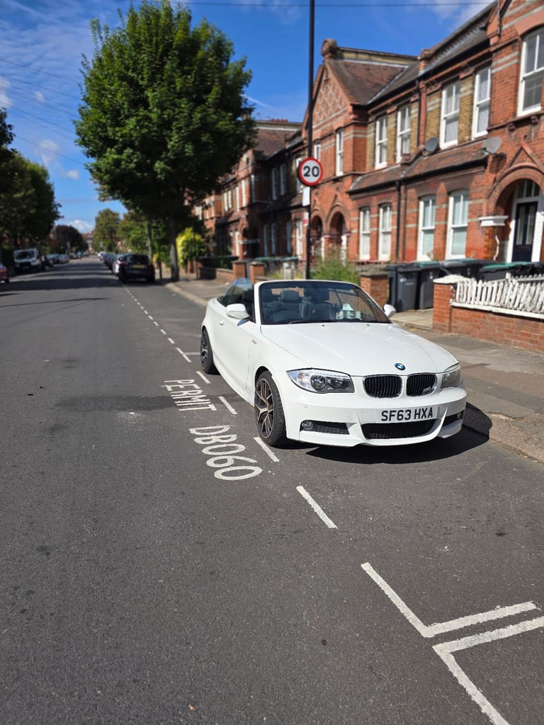 BMW, 1 SERIES, Convertible, 2013, Semi-Auto, 1995 (cc), 2 doors