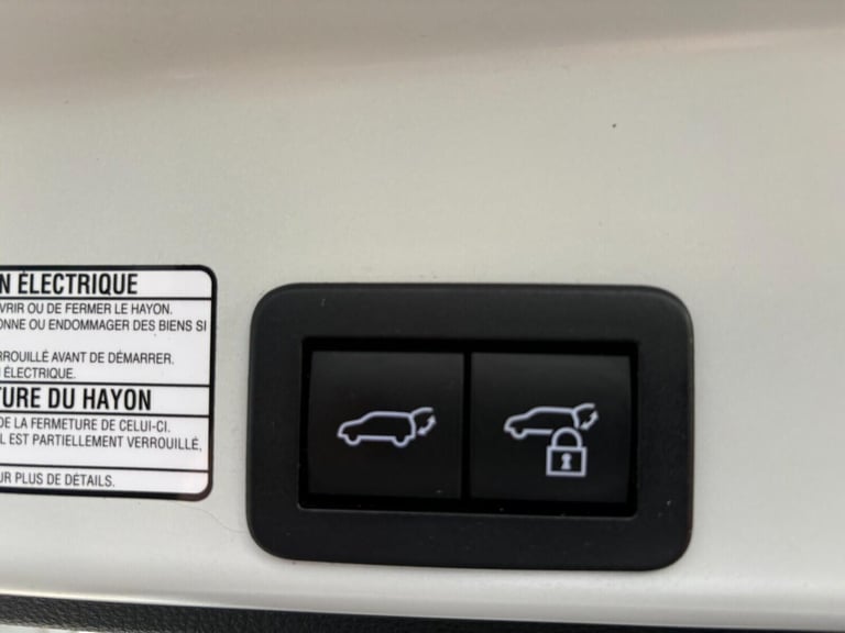 2022 Toyota Yaris Cross 1.5 VVT-h Excel SUV 5dr Petrol Hybrid E-CVT Euro 6 (s/s) (116 ps) Petrol/...