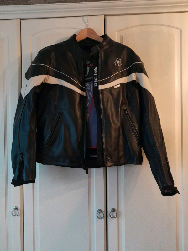 Ladies Richa motorcycle jacket 